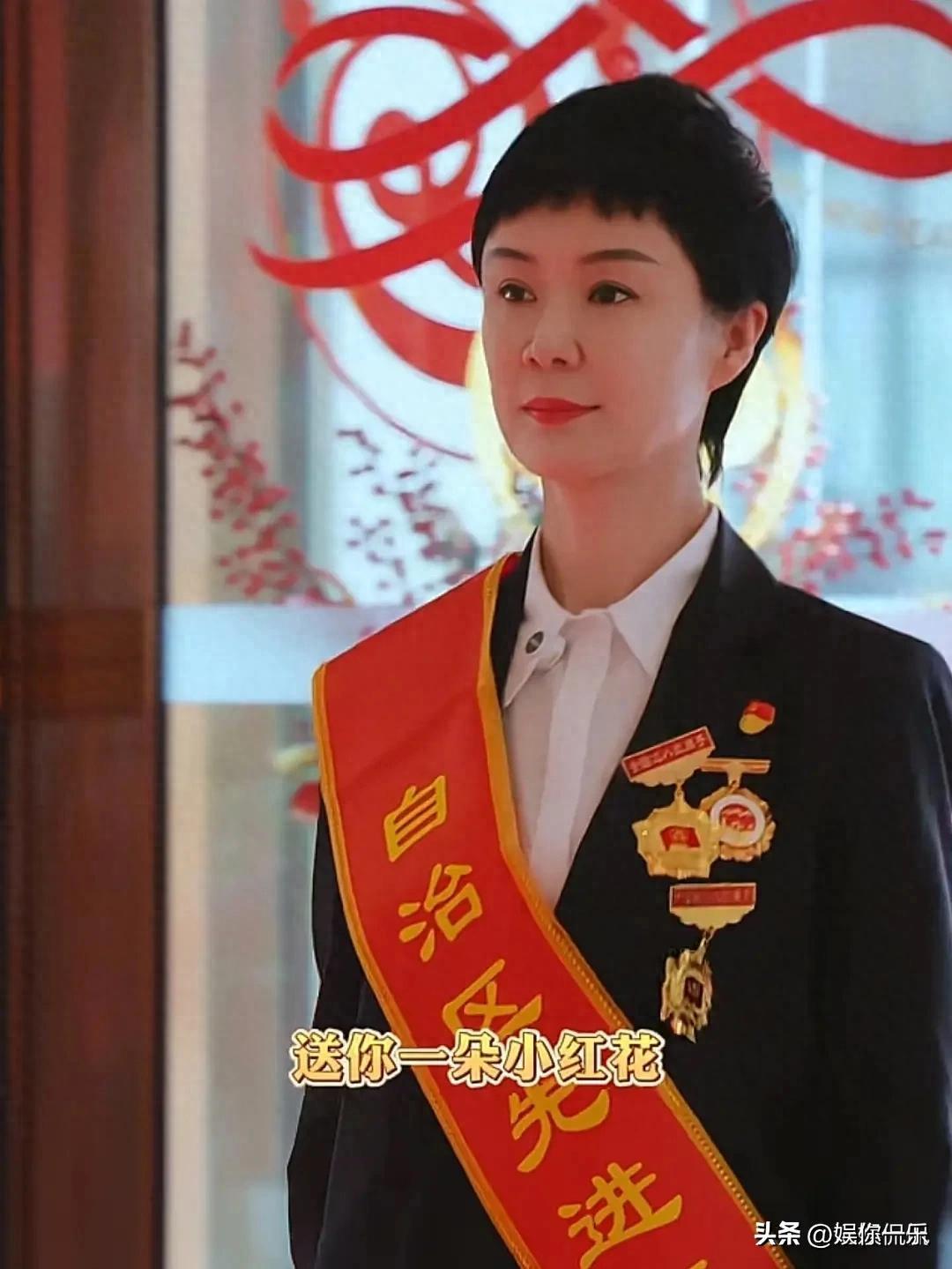 LOL竞猜-贺娇龙离世前聊天记录曝光，年入900万，本可以躺赢!47岁仍爱折腾